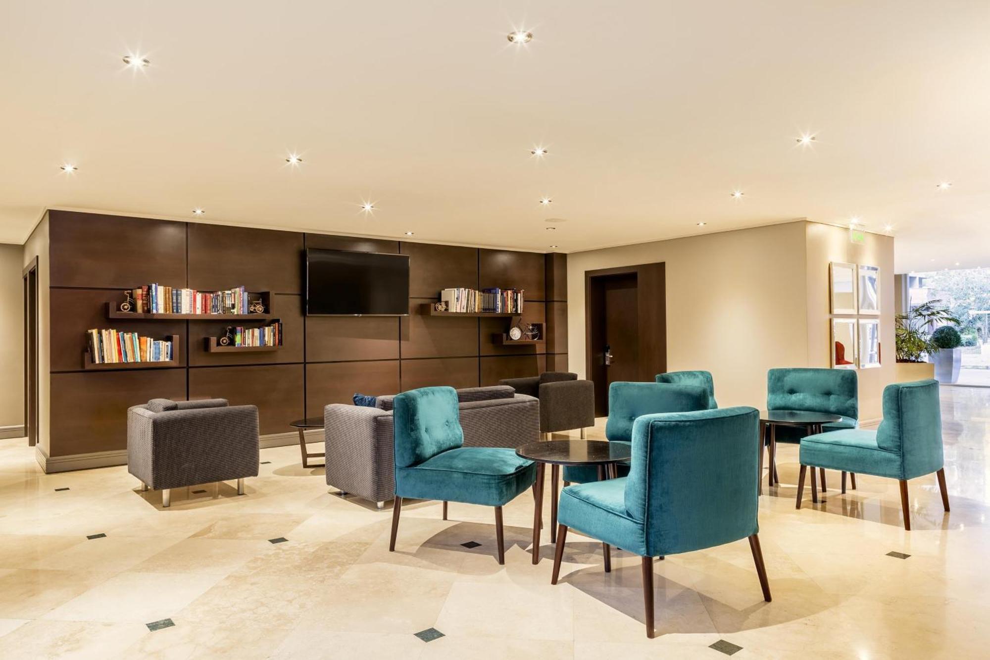 Four Points By Sheraton Santiago Exterior photo